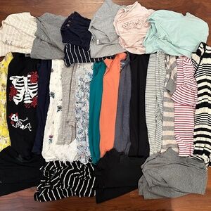 Lot of 25 Short Sleeve Maternity Shirts